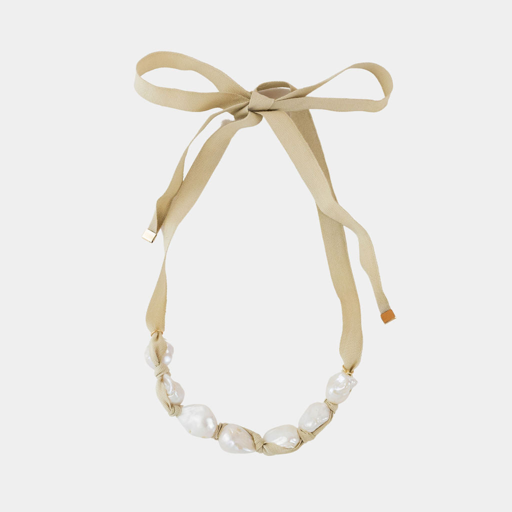 baroque pearl ribbon